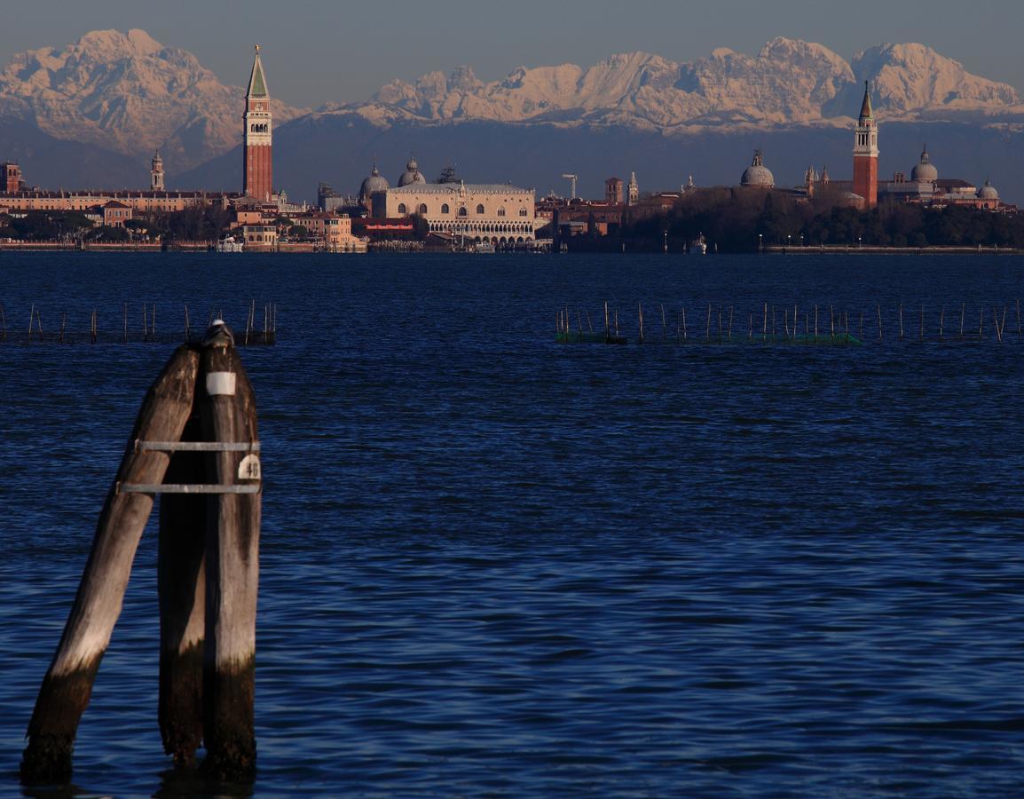 Hotel Ausonia Hungaria Wellness & Lifestyle Venezia Lido Esterno foto