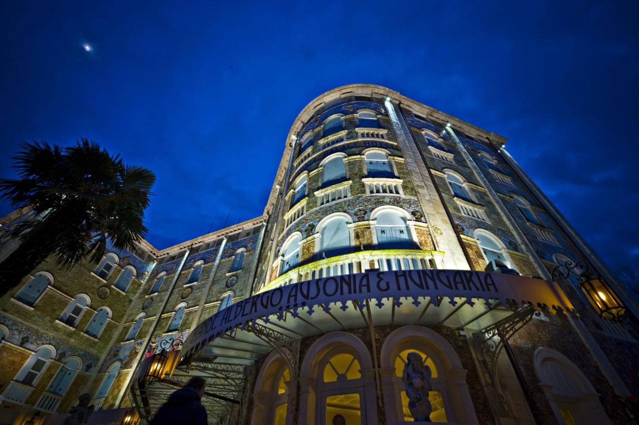 Hotel Ausonia Hungaria Wellness & Lifestyle Venezia Lido Esterno foto